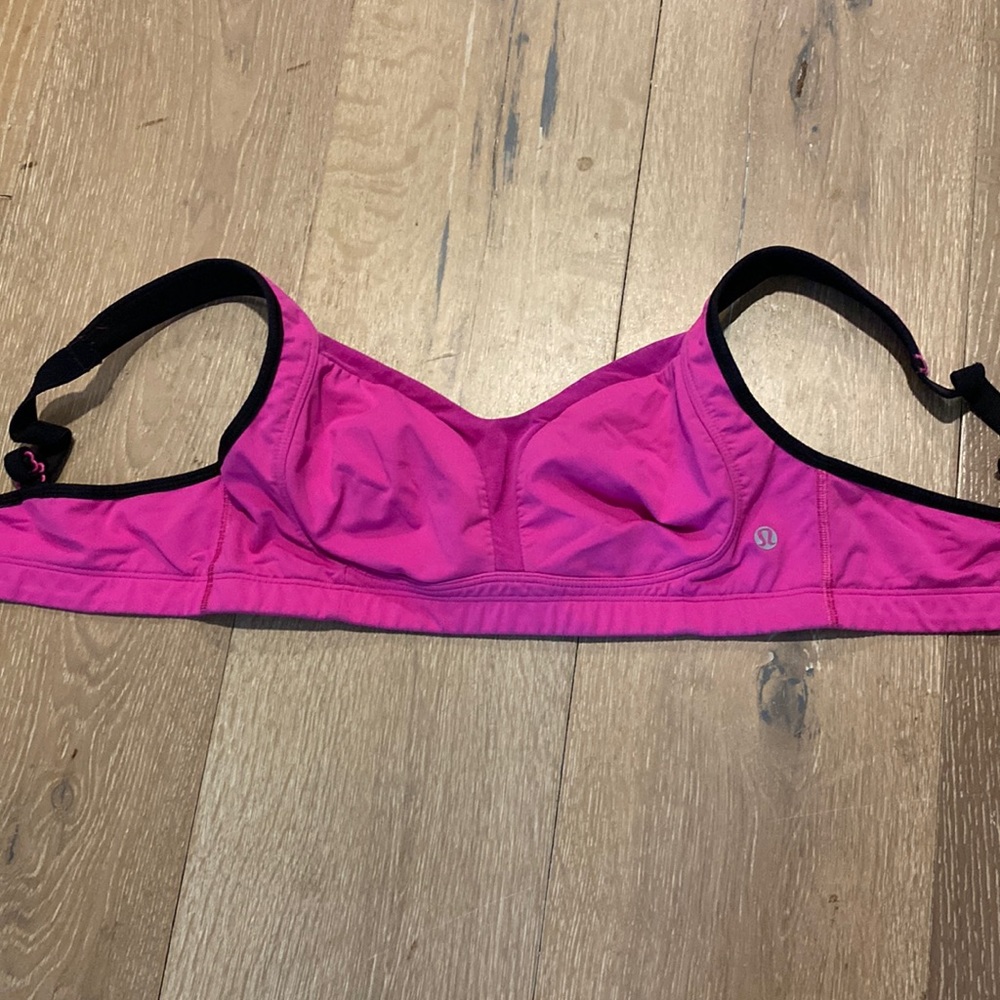 Lululemon running bra size 36C